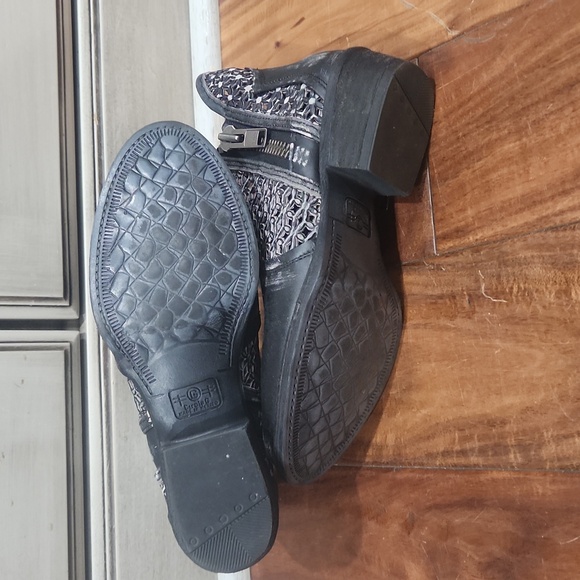 Circle G Boots - Picture 8 of 16